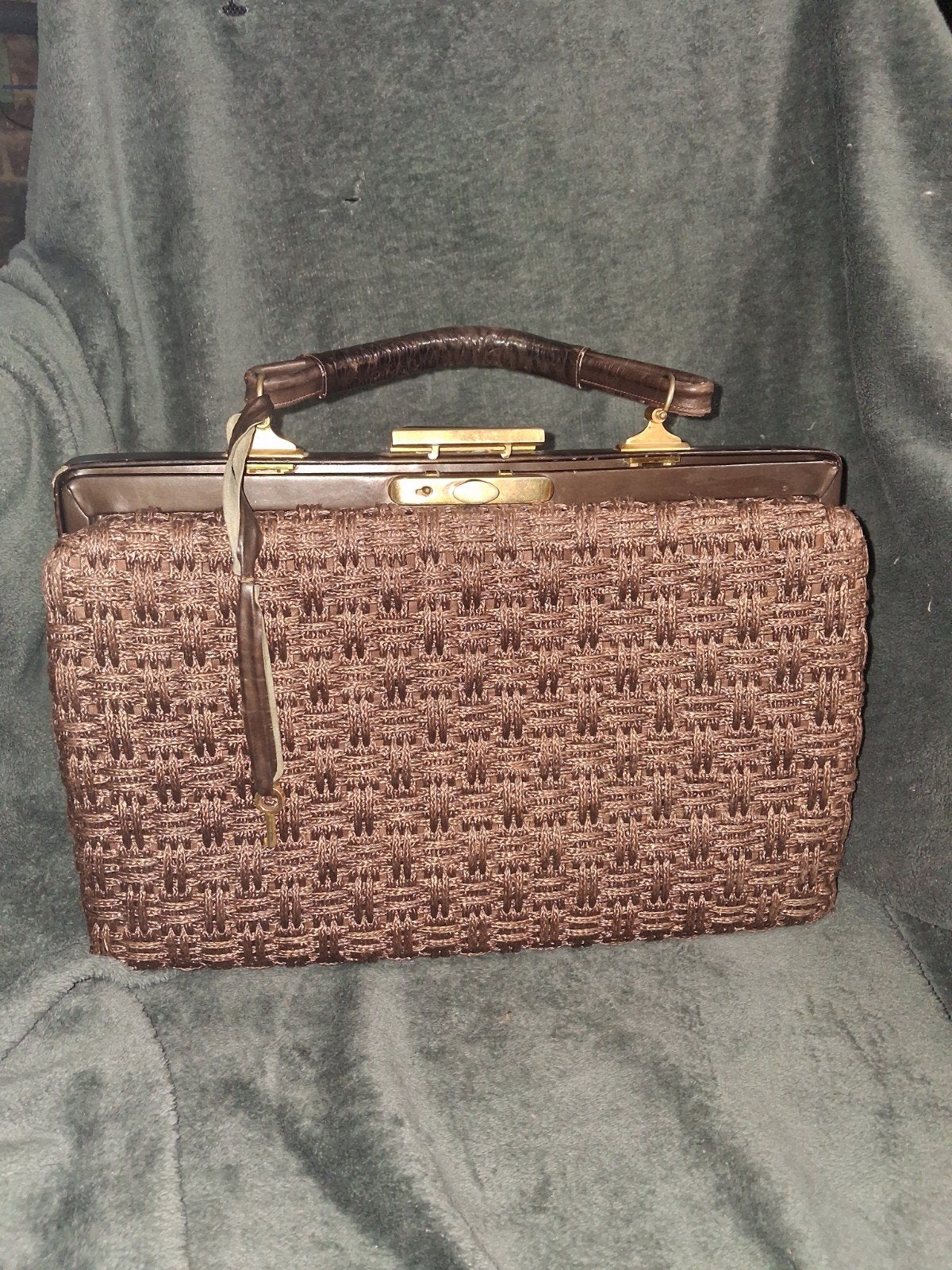 Vintage Roberta di Camerino handtas  sleutel werkt, Bijoux, Sacs & Beauté, Boîtes de maquillage & Beauty case, Enlèvement