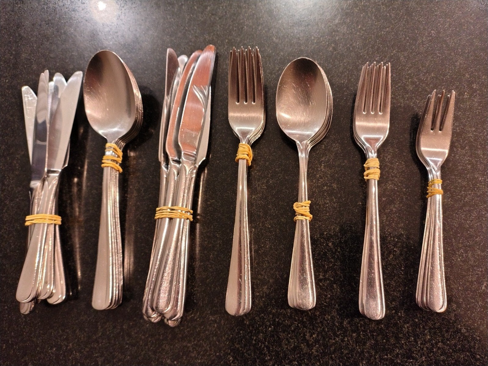 ensemble de couverts , pour six personnes ( 42 pièces), Huis en Inrichting, Ophalen of Verzenden, Gebruikt, Inox of Chroom