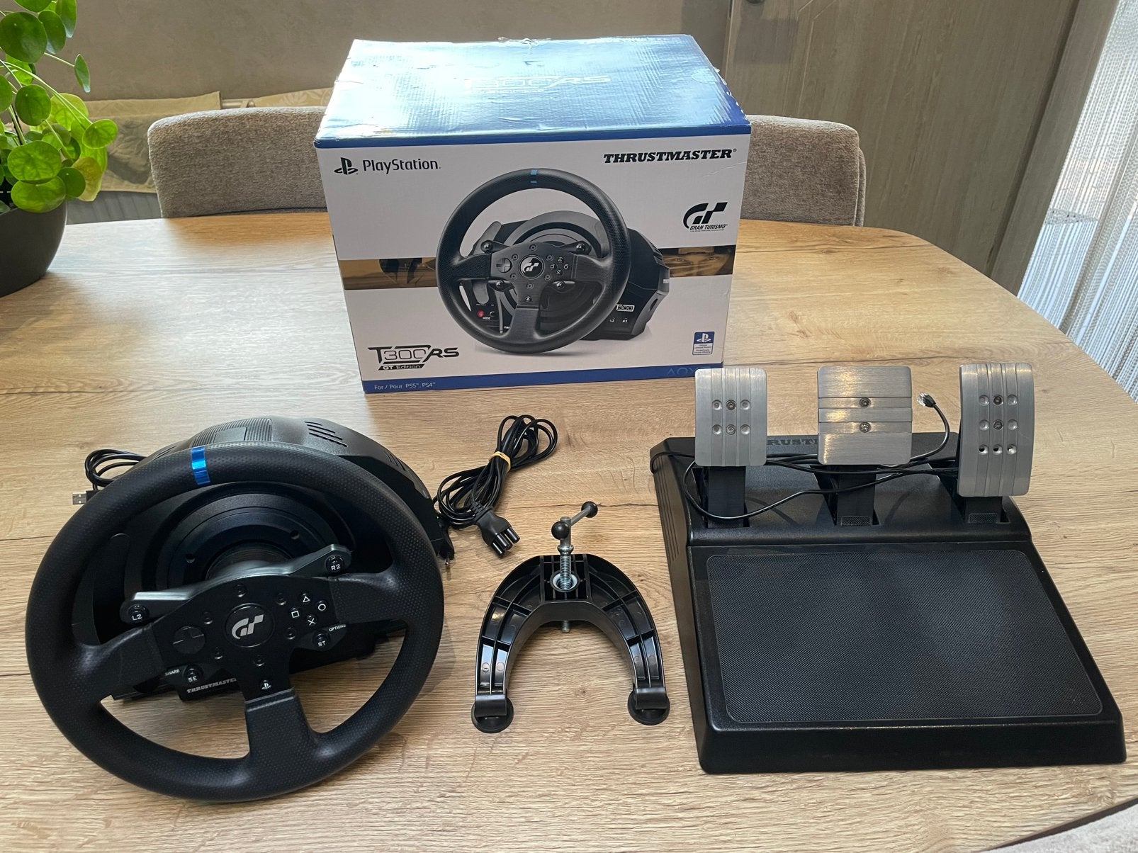 Thrustmaster t300 gt rs, Games en Spelcomputers, Spelcomputers | Sony Consoles | Accessoires, Ophalen, Zo goed als nieuw, Stuur of Pedalen