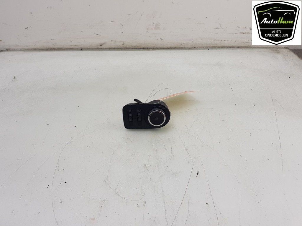 LICHTSCHAKELAAR Opel Adam (01-2012/12-2019) (|13294818|), Auto-onderdelen, Dhr. J. Ham, Gebruikt, Administratie@autoham.nl, Opel