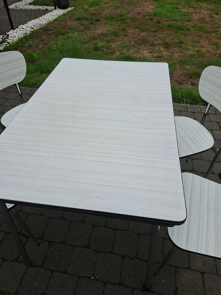 Formica tafel met 4 stoelen, Ophalen, Kunststof