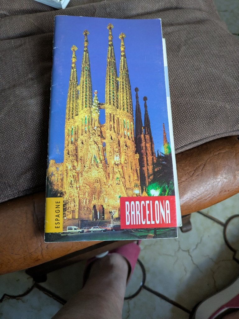 Barcelona, Ophalen of Verzenden, Zo goed als nieuw, Reisgids of -boek