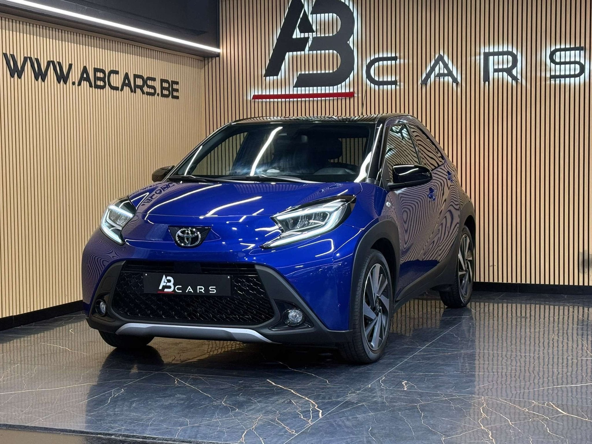 Toyota Aygo X * BOITE AUTO * GARANTIE 12 MOIS *, Autos, Achat, 998 cm³, Entreprise, Ordinateur de bord