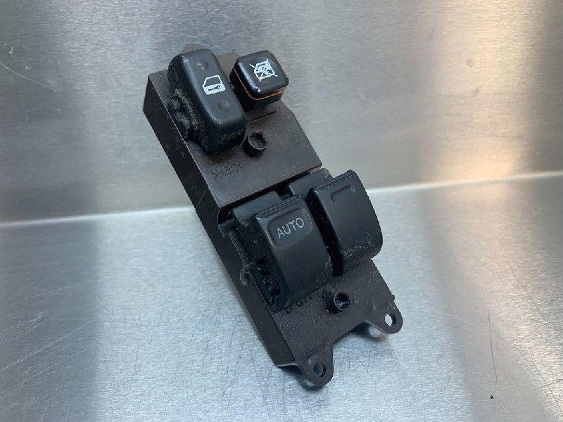 COMMUTATEUR VITRES ELECTRIQUES Toyota Yaris (P1), Autos : Pièces & Accessoires, Utilisé, Toyota