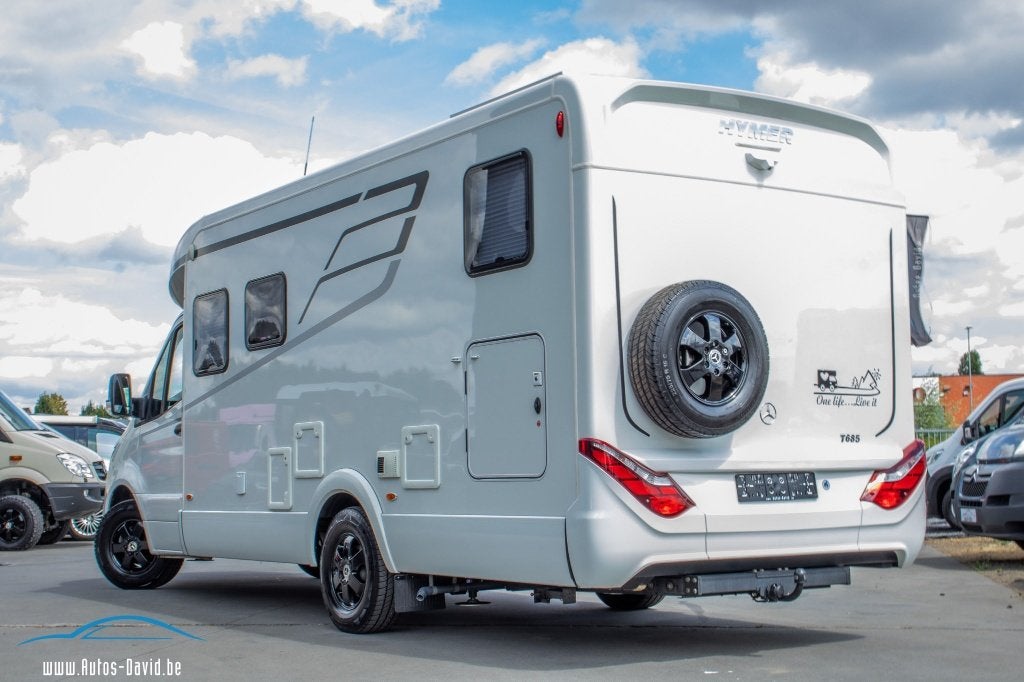 Hymer T685S Mercedes-Benz Sprinter 4 LITS, Jusqu'à 4, Réfrigérateur, Automatique, Hymer