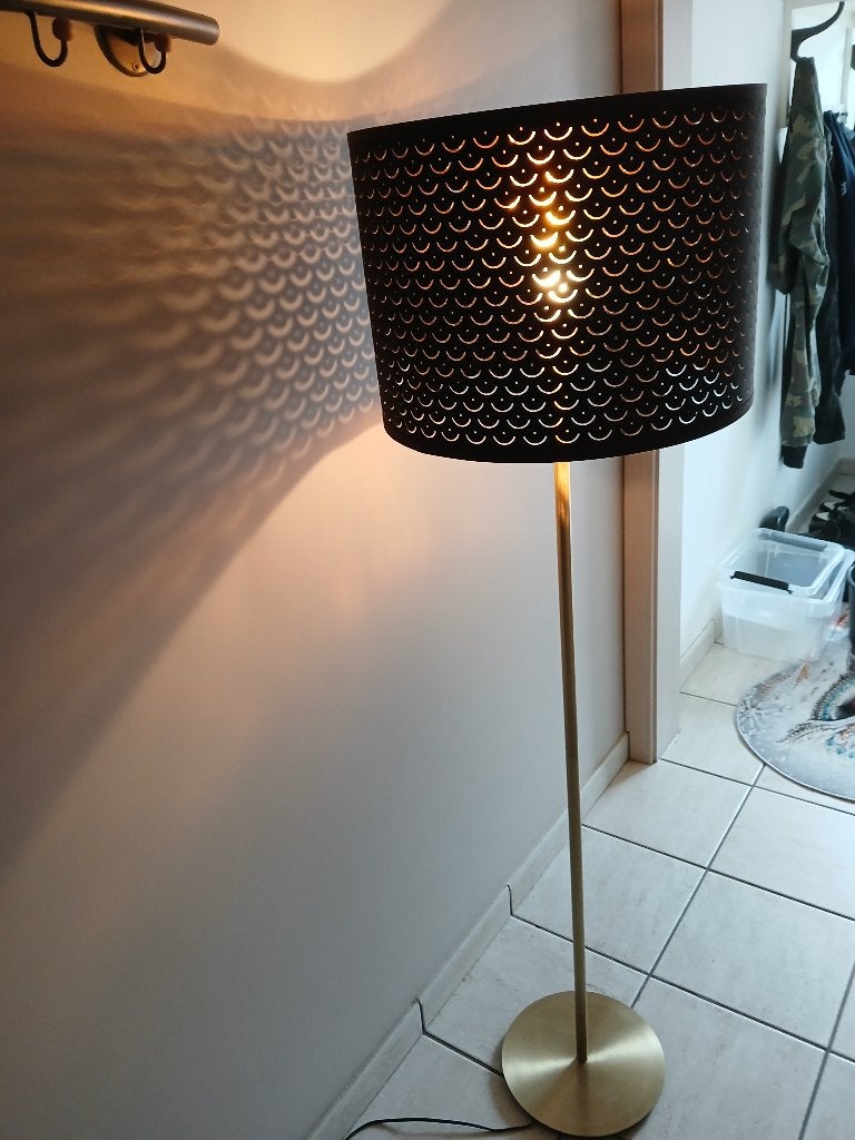 STAANDE LAMP, Enlèvement