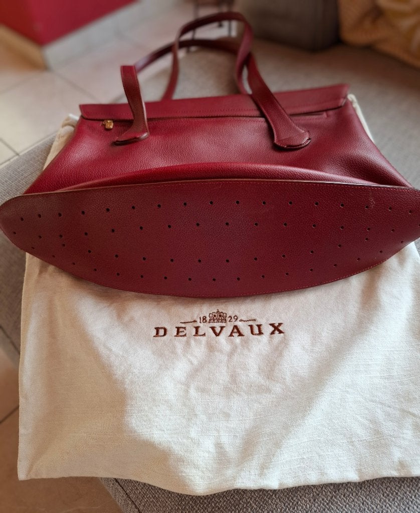 Delvaux handtas Pin collectie kleur Rosso, Handtassen en Accessoires, Ophalen, Zo goed als nieuw, Rood, Handtas