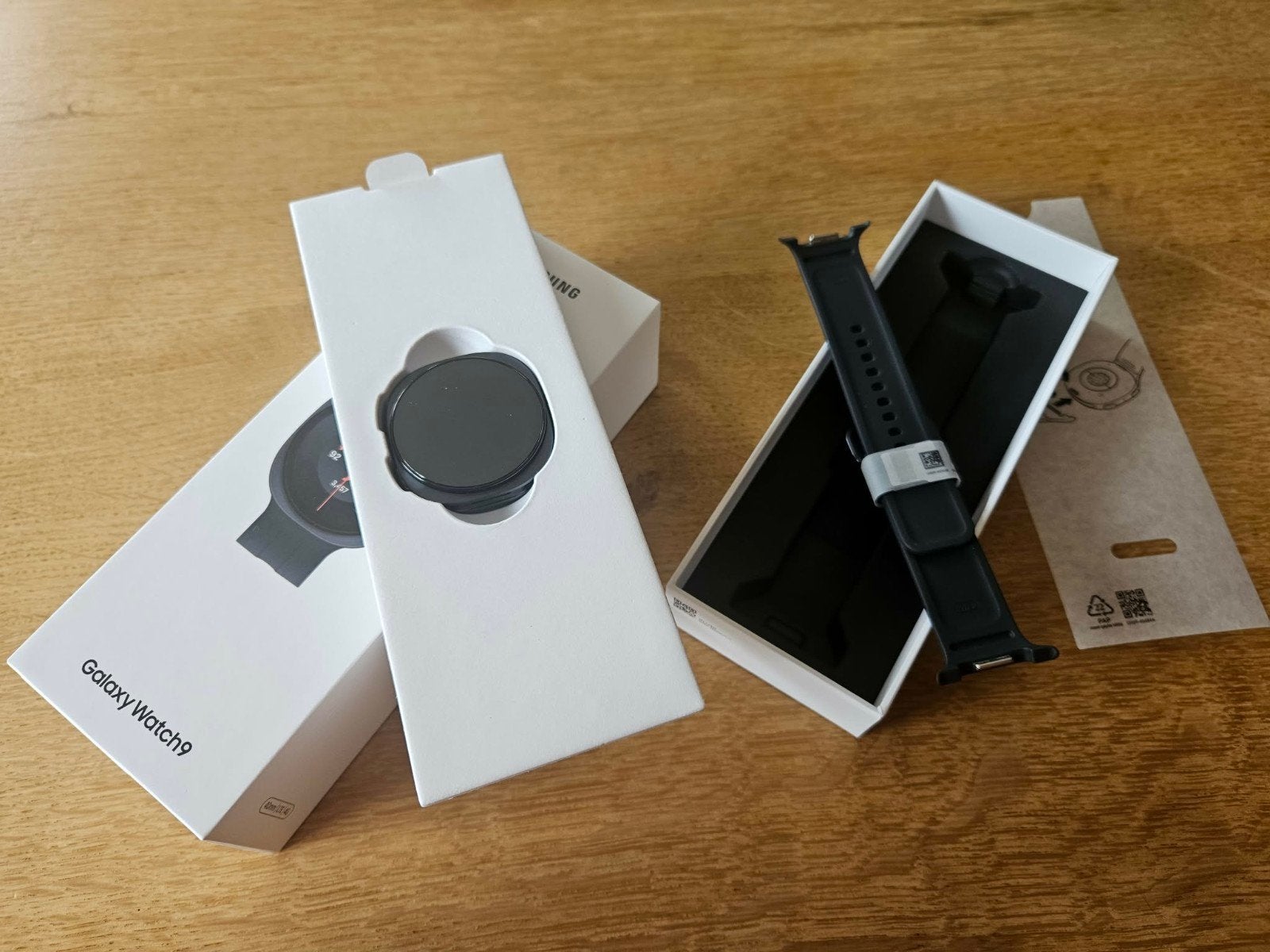 Samsung Galaxy Watch9 noire taille 40, Enlèvement, Samsung