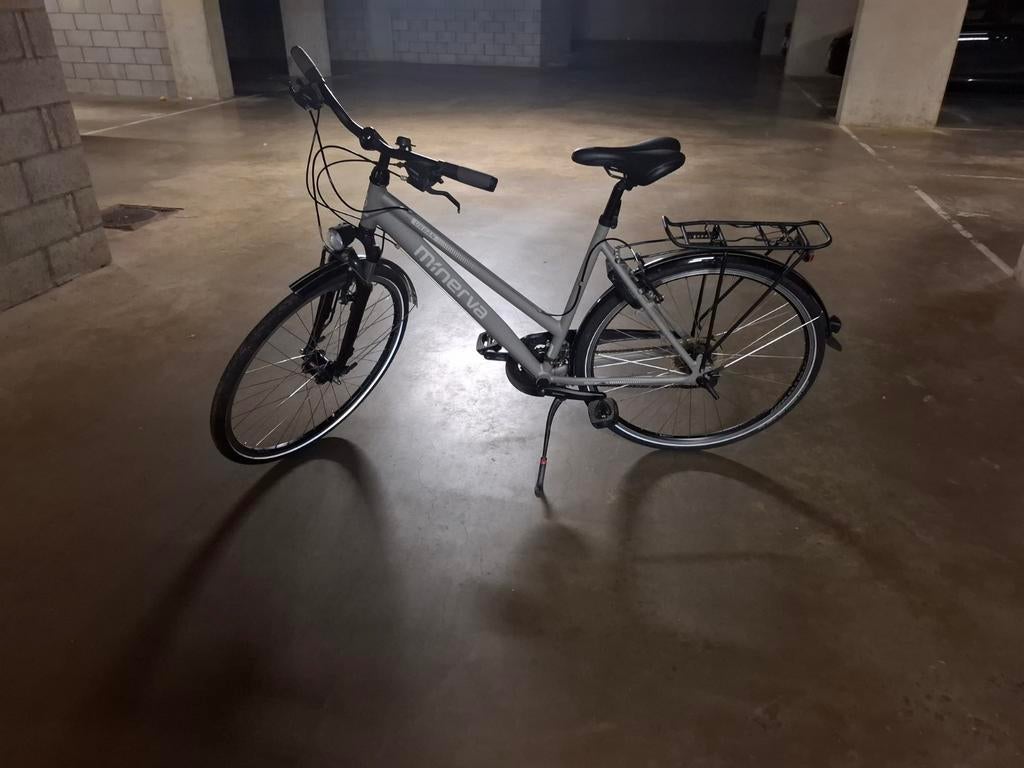 Minerva fiets in nieuwstaat, Ophalen