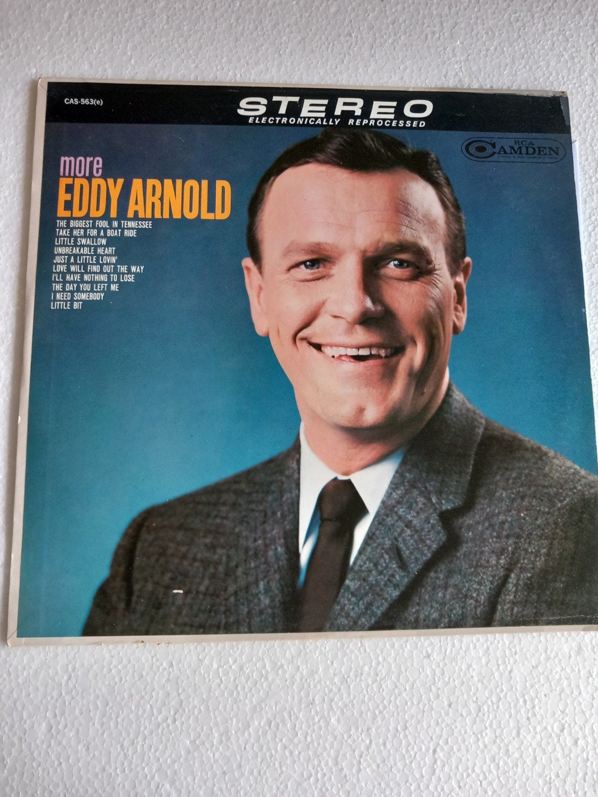 EDDY ARNOLD. I NEED SOMEBODY . VG+ POPCORN USA LP, Enlèvement ou Envoi, LP