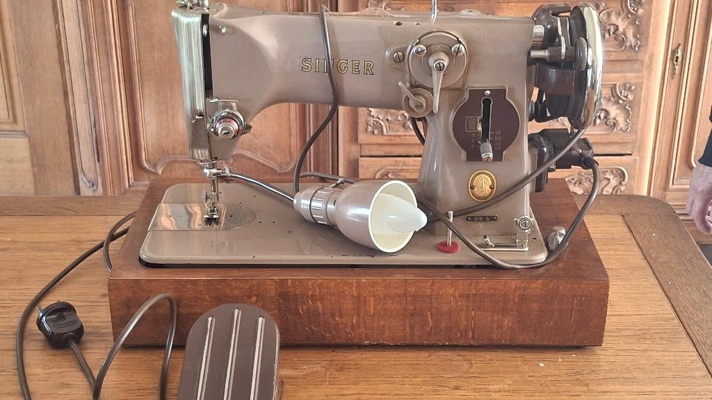 Vintage Singer 216G naaimachine – Gietijzeren kwaliteit", Enlèvement, Machine à coudre, Singer