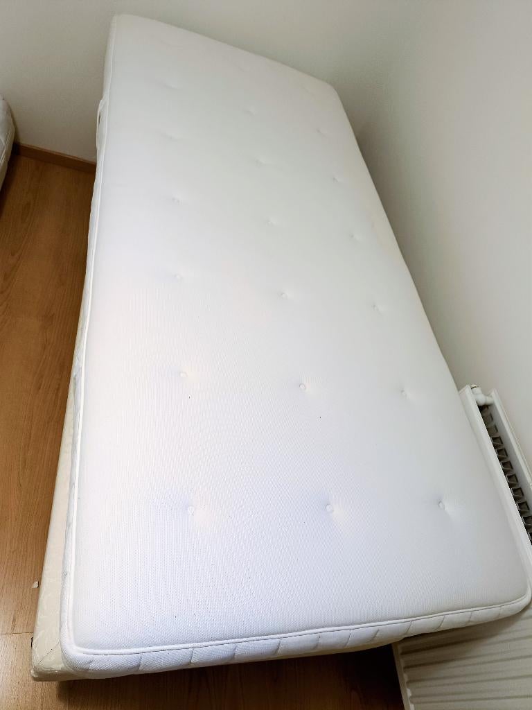 Ikea Hyllestad matras 90x200 medium HEEL GOEDE STAAT, Ophalen, 90 cm, Eenpersoons, Zo goed als nieuw