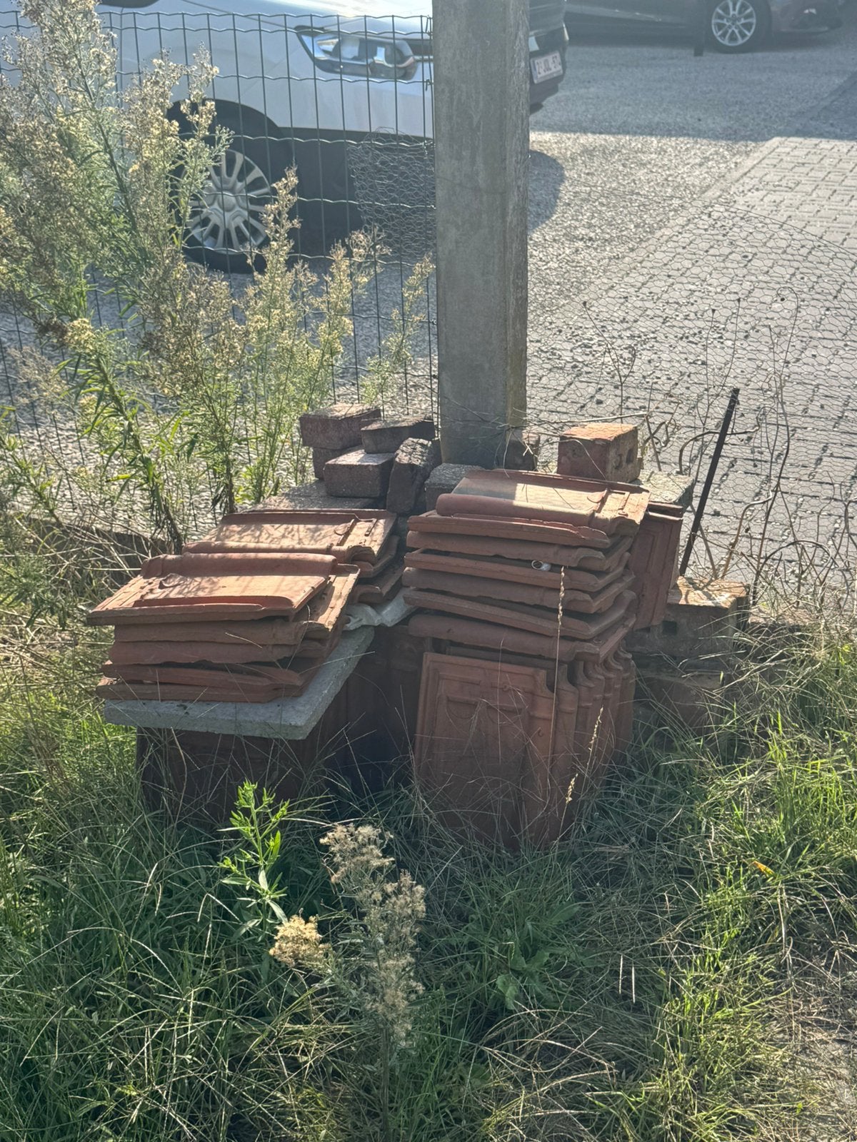 DAKPANNEN GRATIS AFHALEN, Ophalen, Zo goed als nieuw