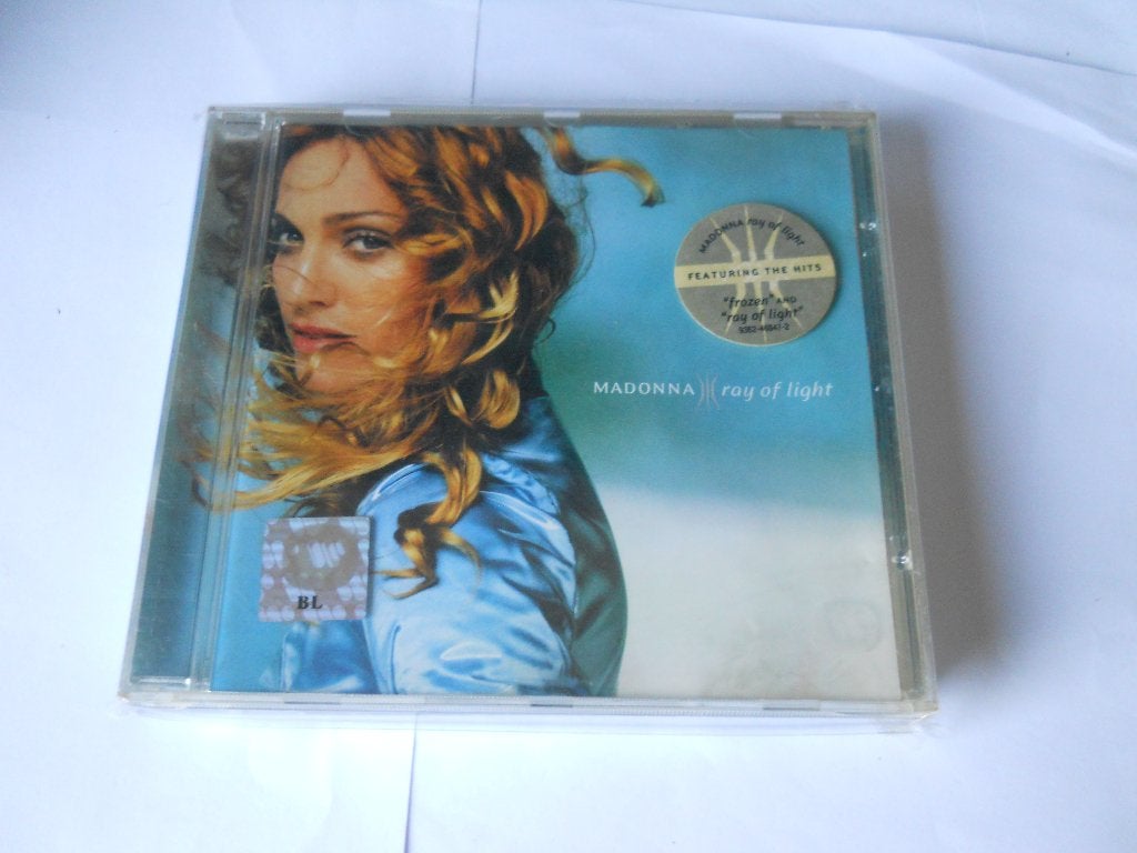 CD - MADONE - RAYON DE LUMIÈRE, Enlèvement ou Envoi, Pop, Premier pressage, Comme neuf