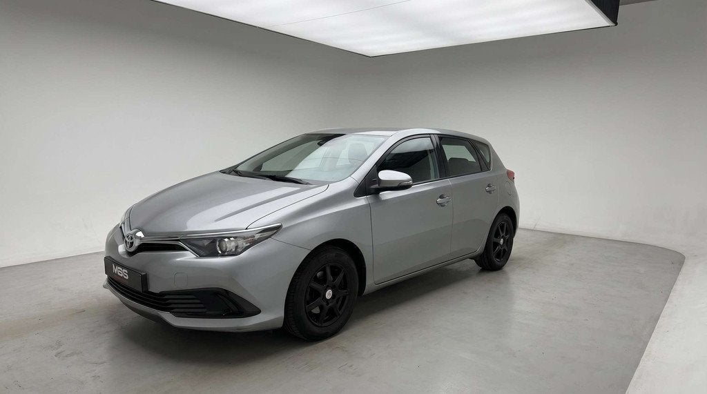 Toyota Auris 1.3i* LED* CLIM* GARANTIE 12 MOIS* (bj 2018), Auto's, Toyota, Bedrijf, Te koop, Auris, ABS, Airbags, Airconditioning