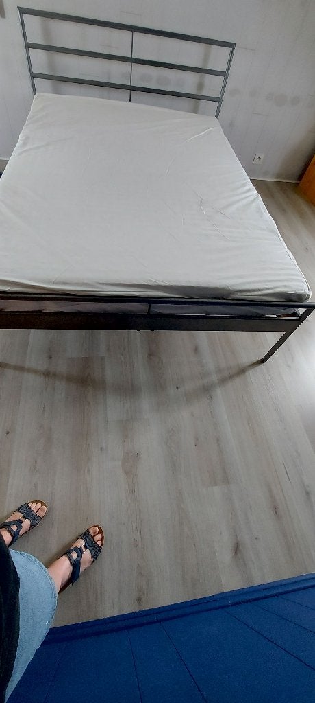 cadre en fer d'un lit double, Maison & Meubles, Gris, 140 cm, Enlèvement, Utilisé