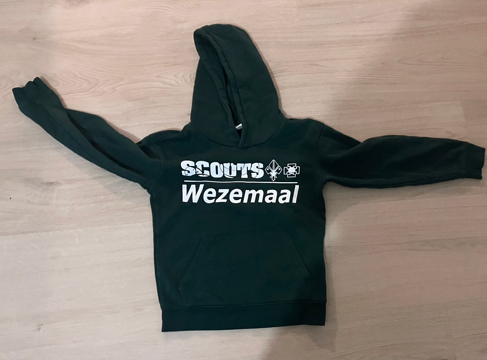 Scouts wezemaal maat 128 - trui en t-shirt, Ophalen, Zo goed als nieuw