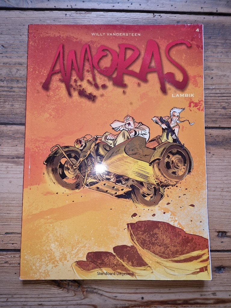 Strip amoras nr 4 Lambik, Eén stripboek, Ophalen of Verzenden, Gelezen, Studio Vandersteen