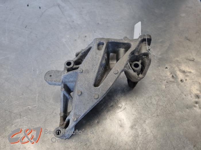 Support moteur d'un Volkswagen Crafter, Volkswagen, -, 3 mois de garantie, Utilisé