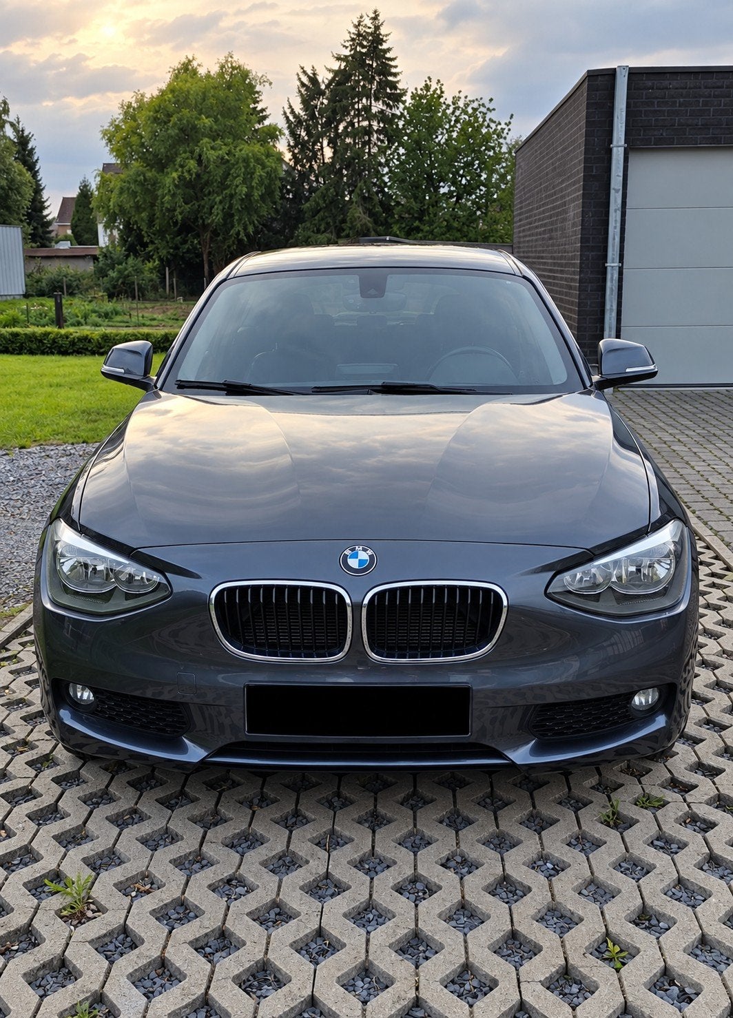 BMW Berline 114i, Autos, Achat, Boîte manuelle, Ordinateur de bord, Particulier