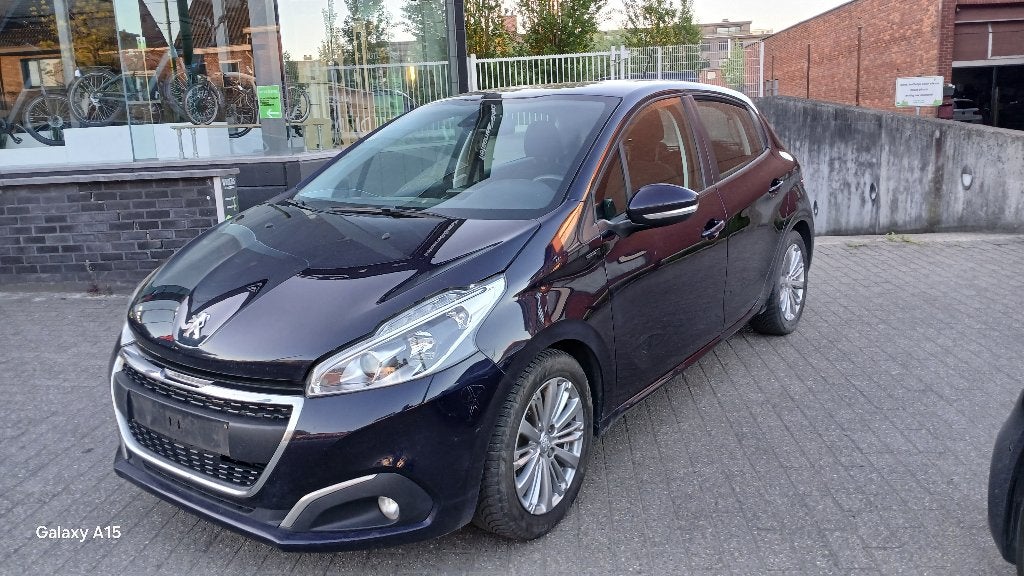 PEUGEOT 208 SIGNATURE 2019, Autos, Peugeot, Achat, Entreprise, Garantie prolongée, Boîte manuelle