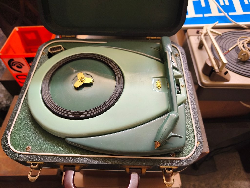Staar Futuramic groene platenspeler in koffer, Audio, Tv en Foto, Ophalen, Zo goed als nieuw, Platenspeler, Overige merken