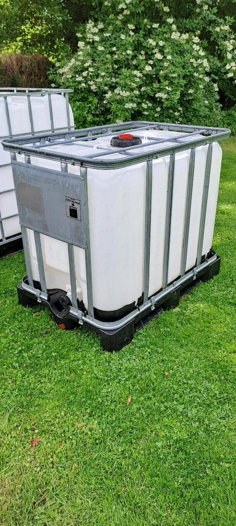 Cubi 700L, 150 litres ou plus, Enlèvement, Utilisé, Synthétique