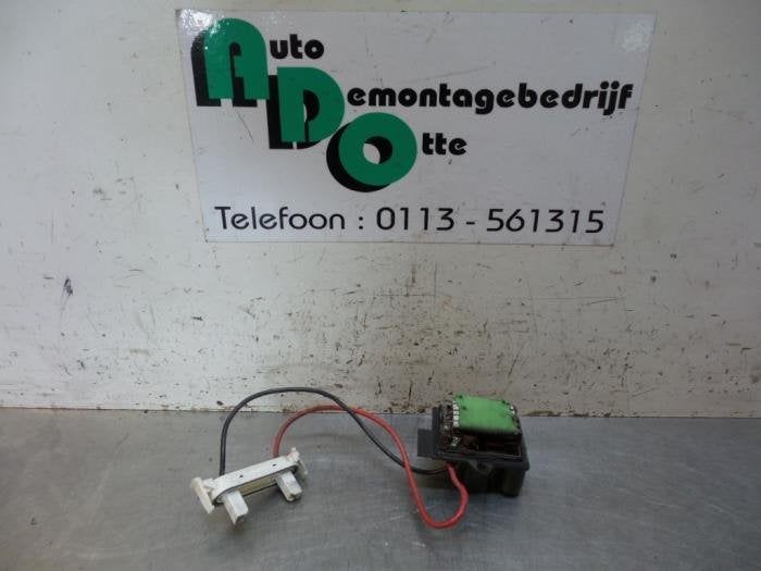 Kachel Weerstand van een Renault Kangoo (Kangoo 01-), Auto-onderdelen, Airco en Verwarming, Renault, Gebruikt, 3 maanden garantie