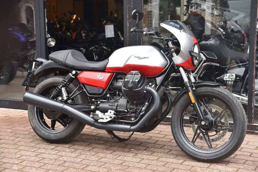 MOTO GUZZI V7 STONE CORSA ***MOTOVERTE.BE***, Motoren, Motoren | Moto Guzzi, 853 cc, 2 cilinders, Occasion, Bedrijf
