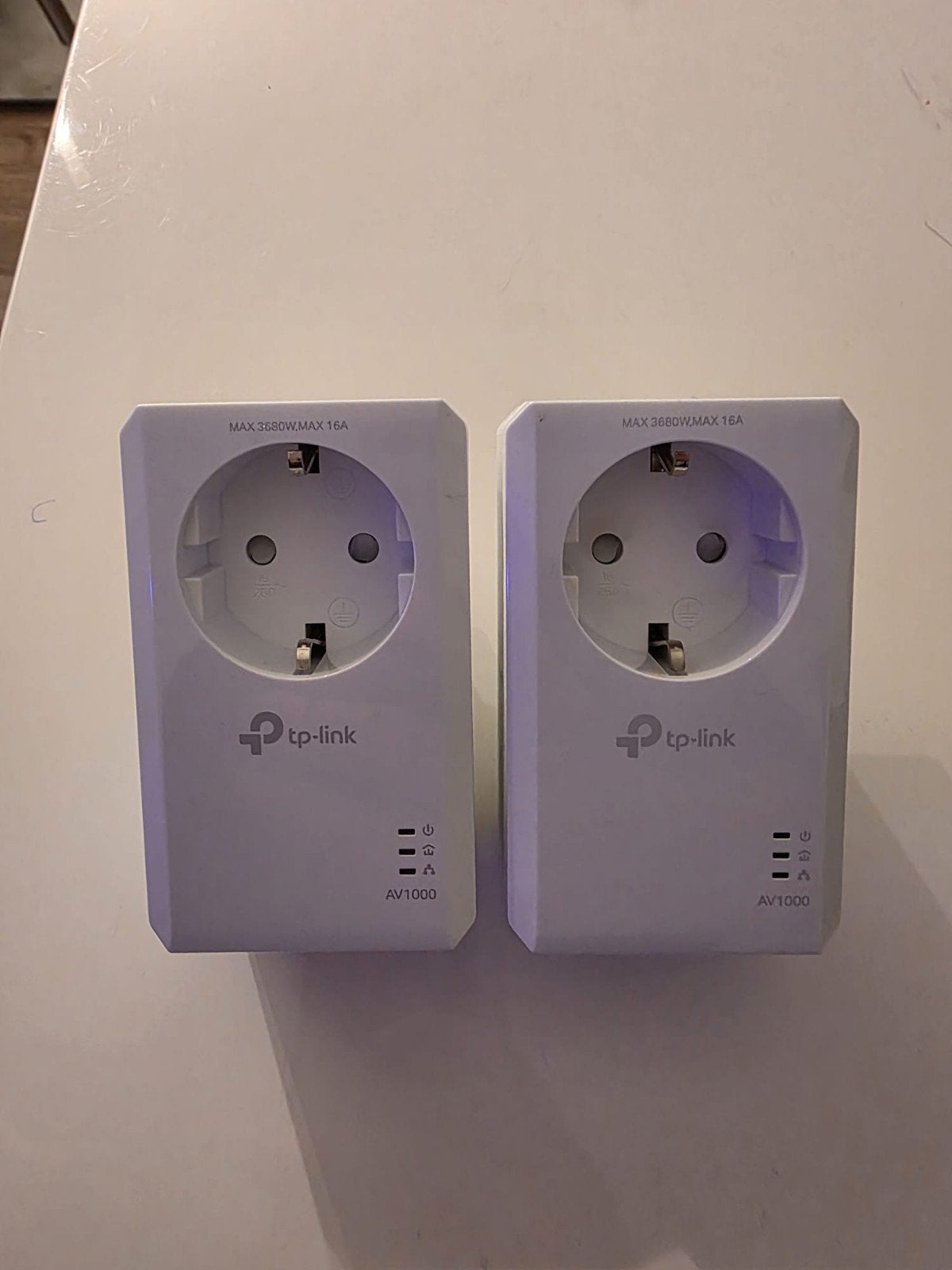Set van twee TP-Link AV1000 Powerline adapters, Enlèvement ou Envoi, Comme neuf