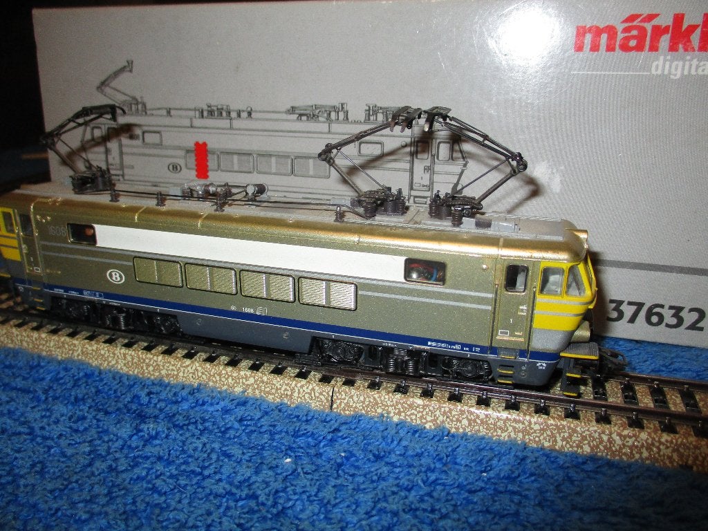 Marklin SNCB 37632 Golden, Enlèvement ou Envoi, Comme neuf, Locomotive, Märklin