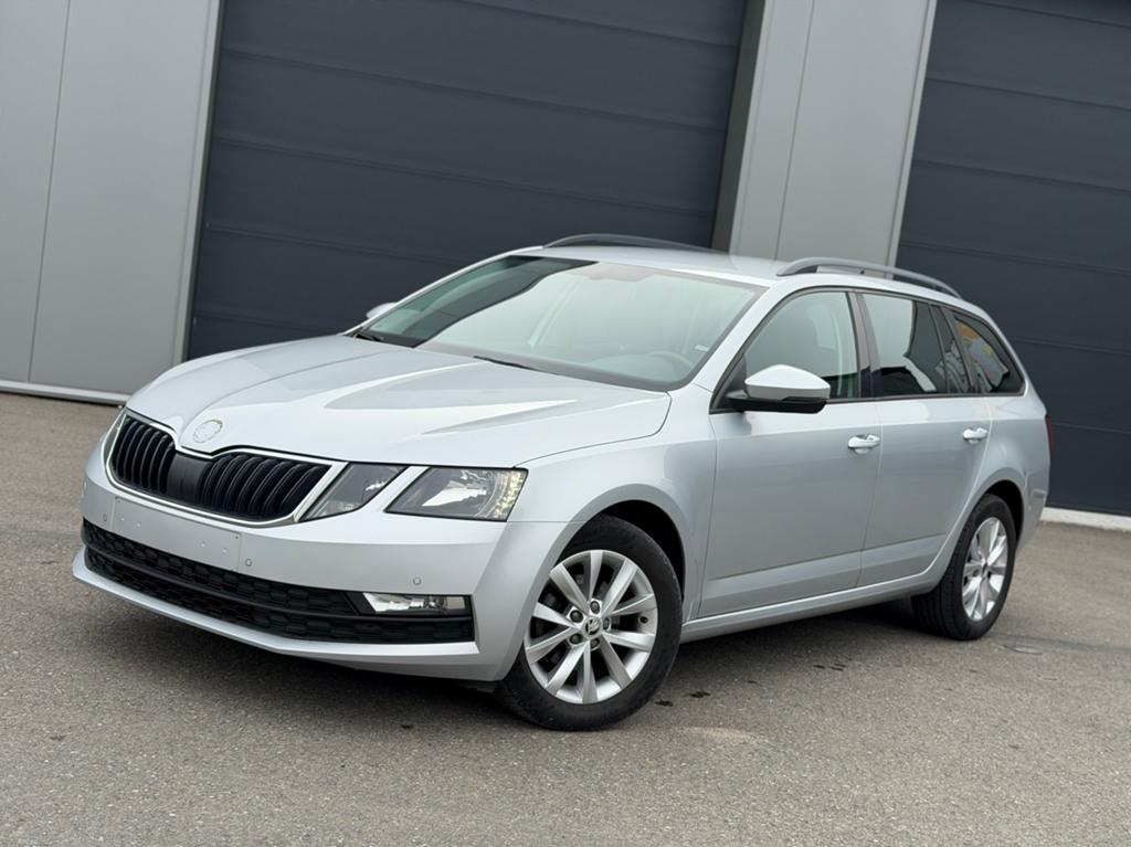 Skoda octavia 1.6 TDI **Dsg Automaat**NieuweStaat**, Auto's, Skoda, Automaat, Stof, 5 deurs, Particulier