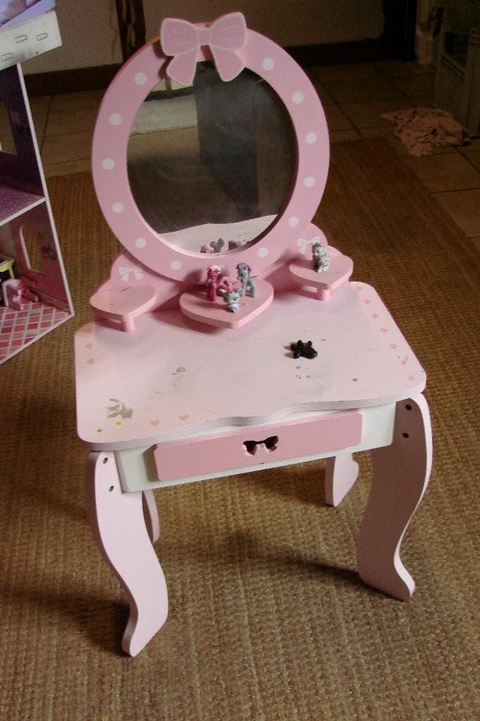 kinder make-upe tafel :, Ophalen, Gebruikt, Tafel(s)
