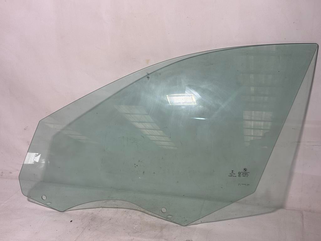 Vitre de porte avant gauche BMW Série 5 F10, A, Enlèvement, Utilisé, BMW