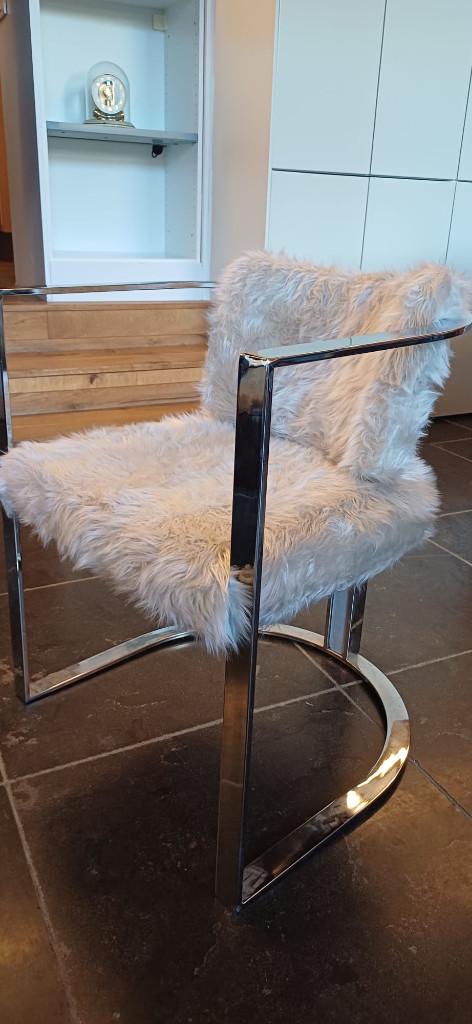 Vintage Cantilever stoel – chrome & faux fur, Huis en Inrichting, Zetels | Zetels en Chaises Longues, Zo goed als nieuw, Eenpersoons