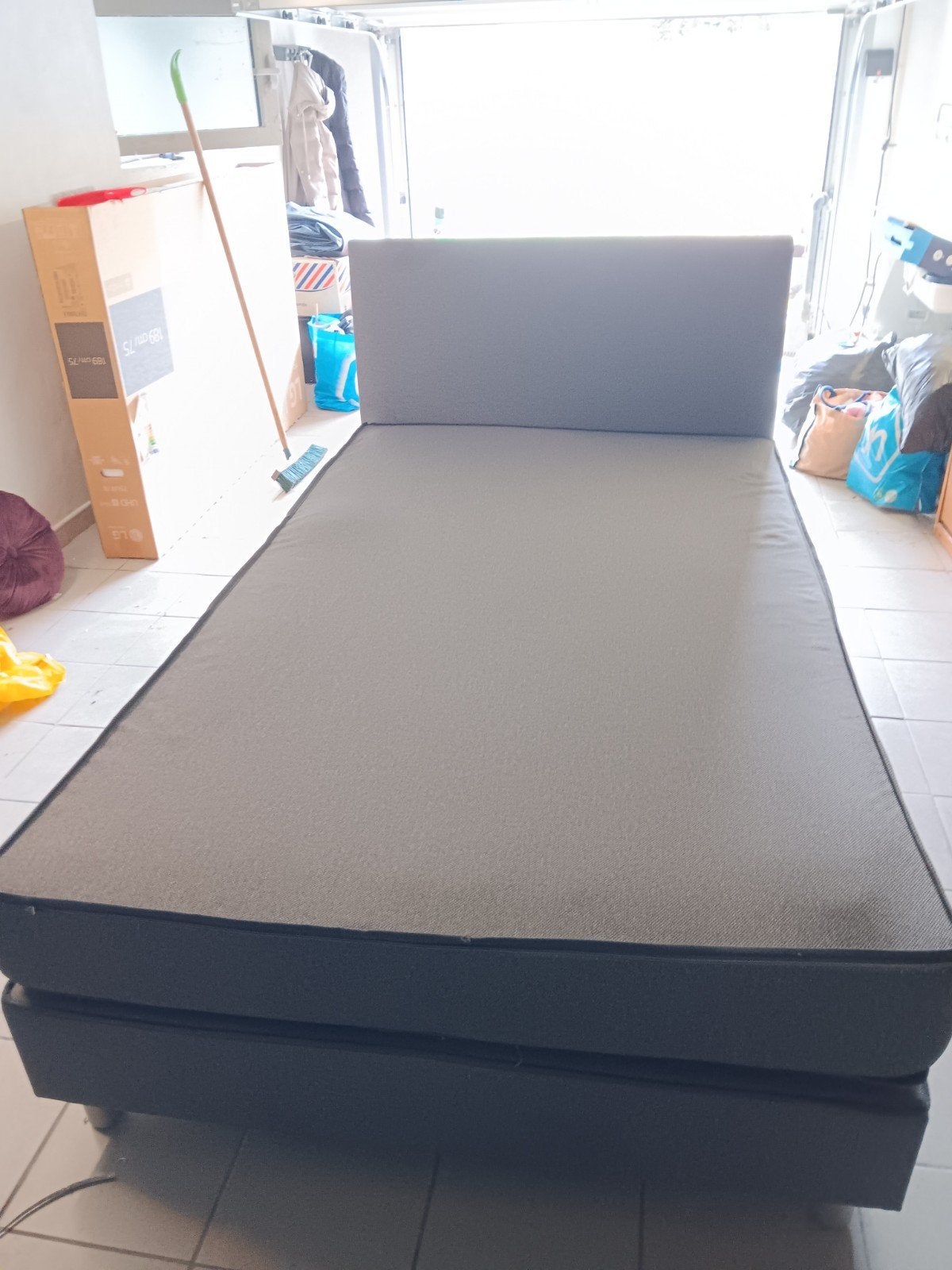 Boxspring 200/120, Enlèvement