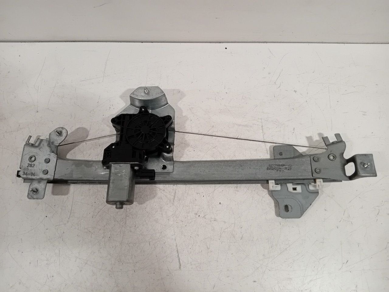 Raammechaniek elektrisch links achter Renault Zoé, Onderdelen@venauto.nl, Van der Ven Autorecycling B.V., Gebruikt, Ettenseweg 76, 4706 PB Roosendaal, The Netherlands