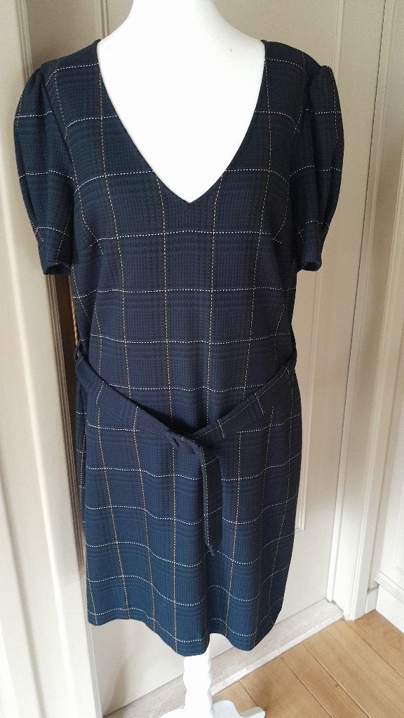 Jurk, Kleding | Dames, Ophalen of Verzenden, Zo goed als nieuw, Maat 42/44 (L)