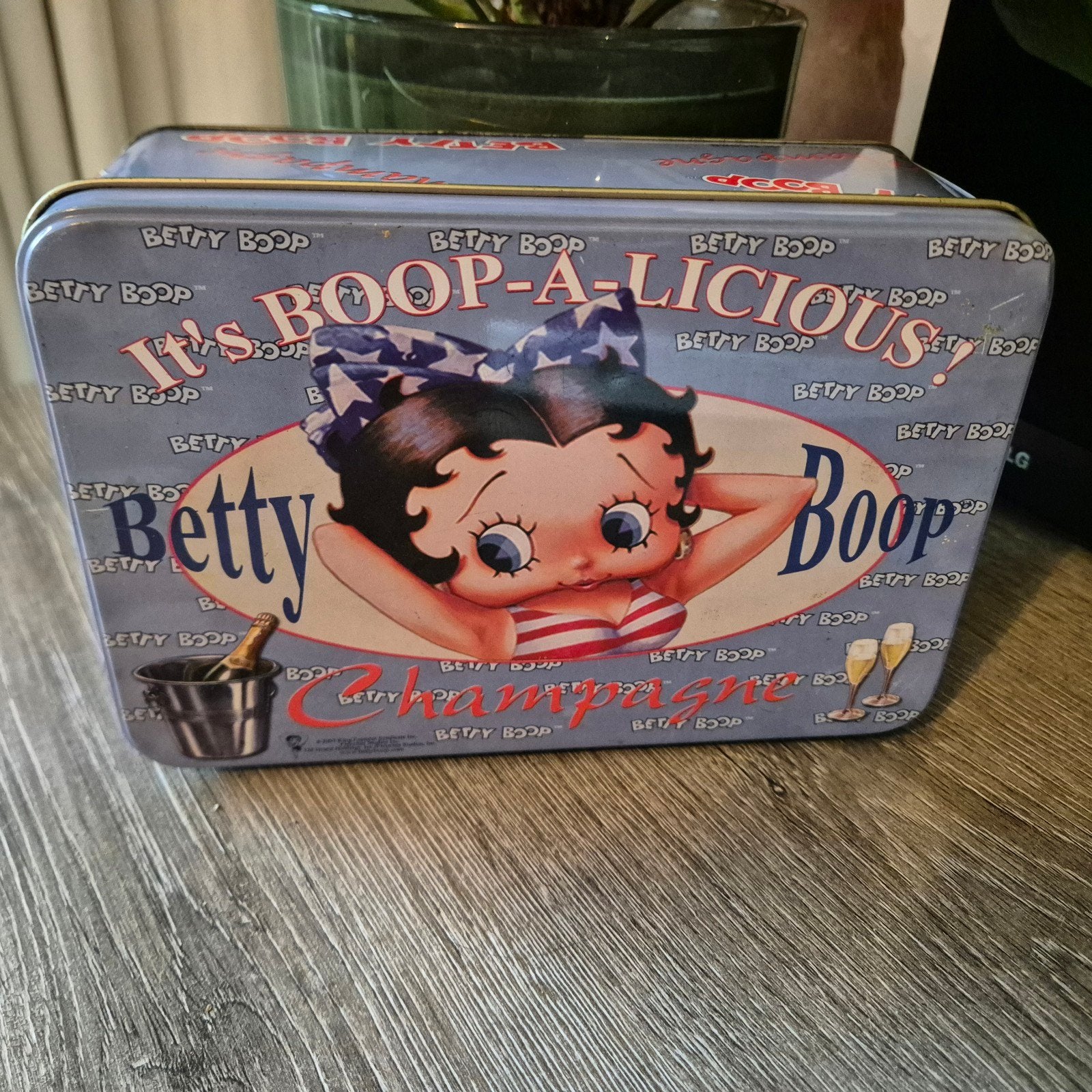 vintage Betty Boop metalen verzamelblik (bewaardoos), Collections, Enlèvement, Comme neuf, Autres marques