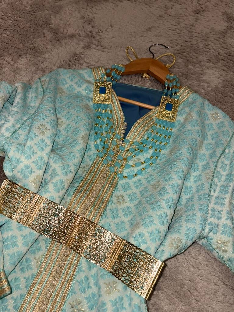 Caftan avec accessoires, Enlèvement ou Envoi, Comme neuf, Taille 38/40 (M)