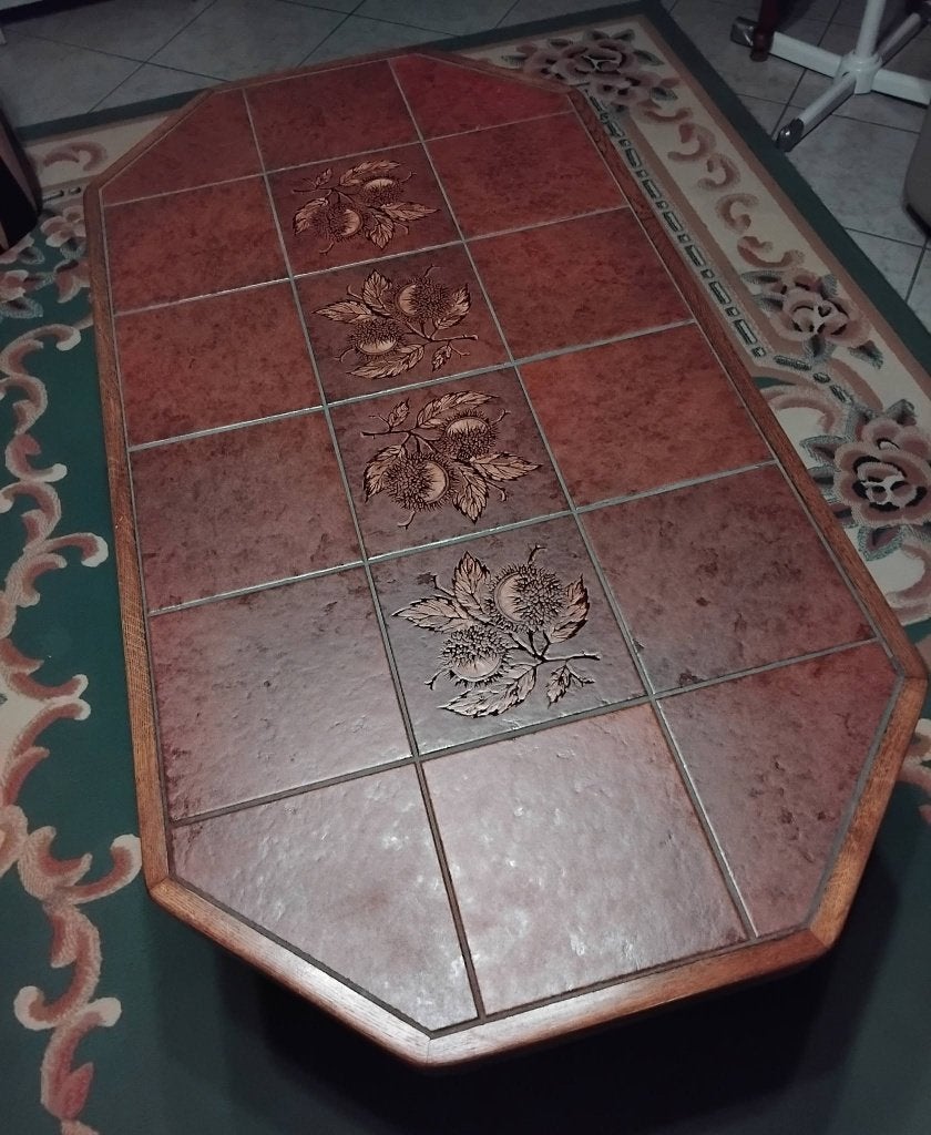 GRATIS EIKEN SALONTAFEL MET TEGELS, Ophalen, Eikenhout