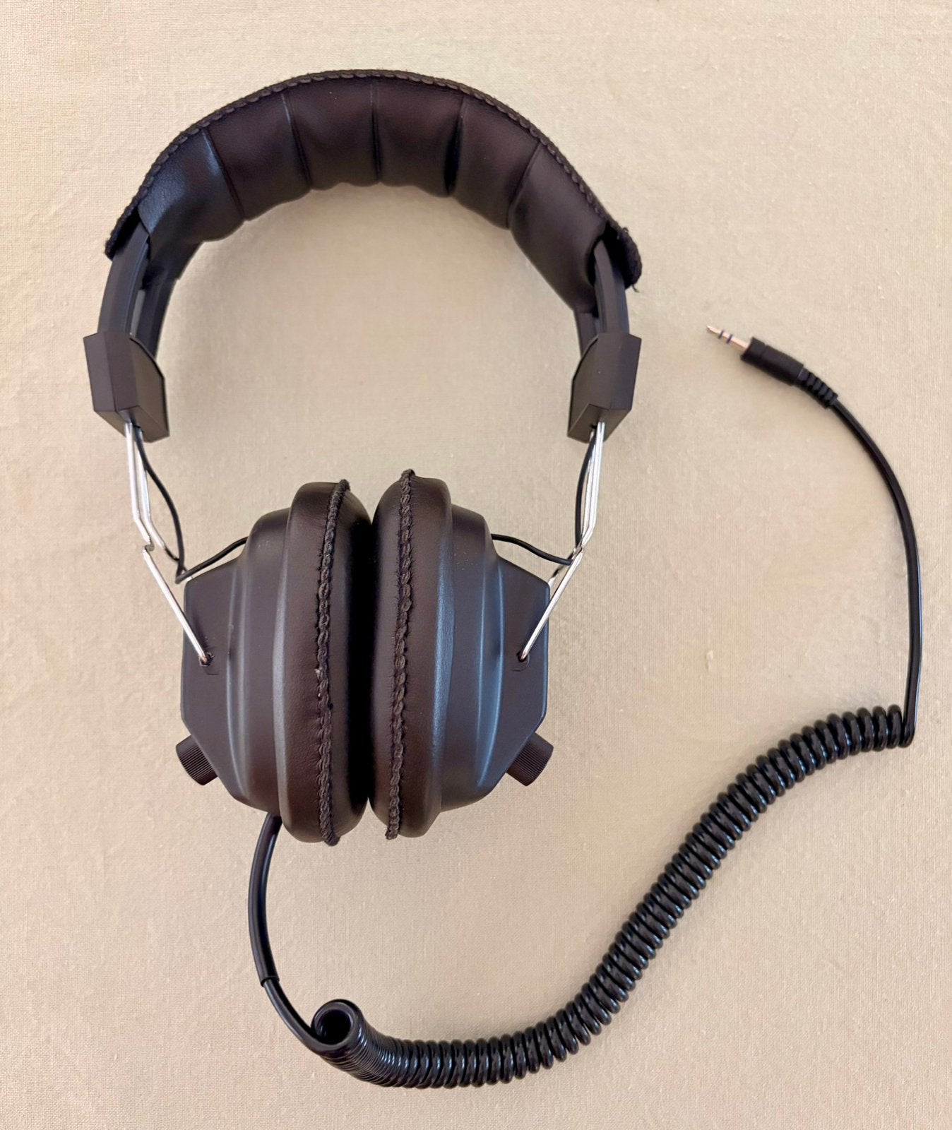Casque stéréo vintage EH310 - noir, cablé, TV, Hi-fi & Vidéo, Casques audio, Autres marques, Enlèvement ou Envoi, Réglable, Circum-auriculaire