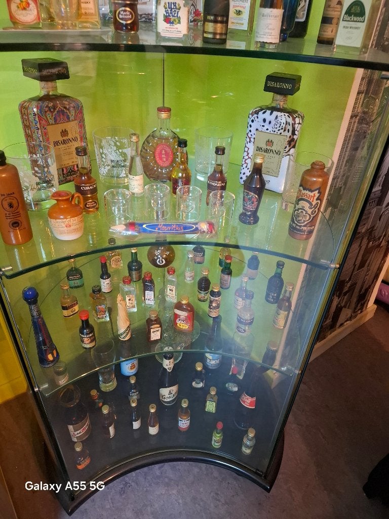 BOUTEILLE, Collections, Enlèvement, Neuf, Verres et Verres à shot
