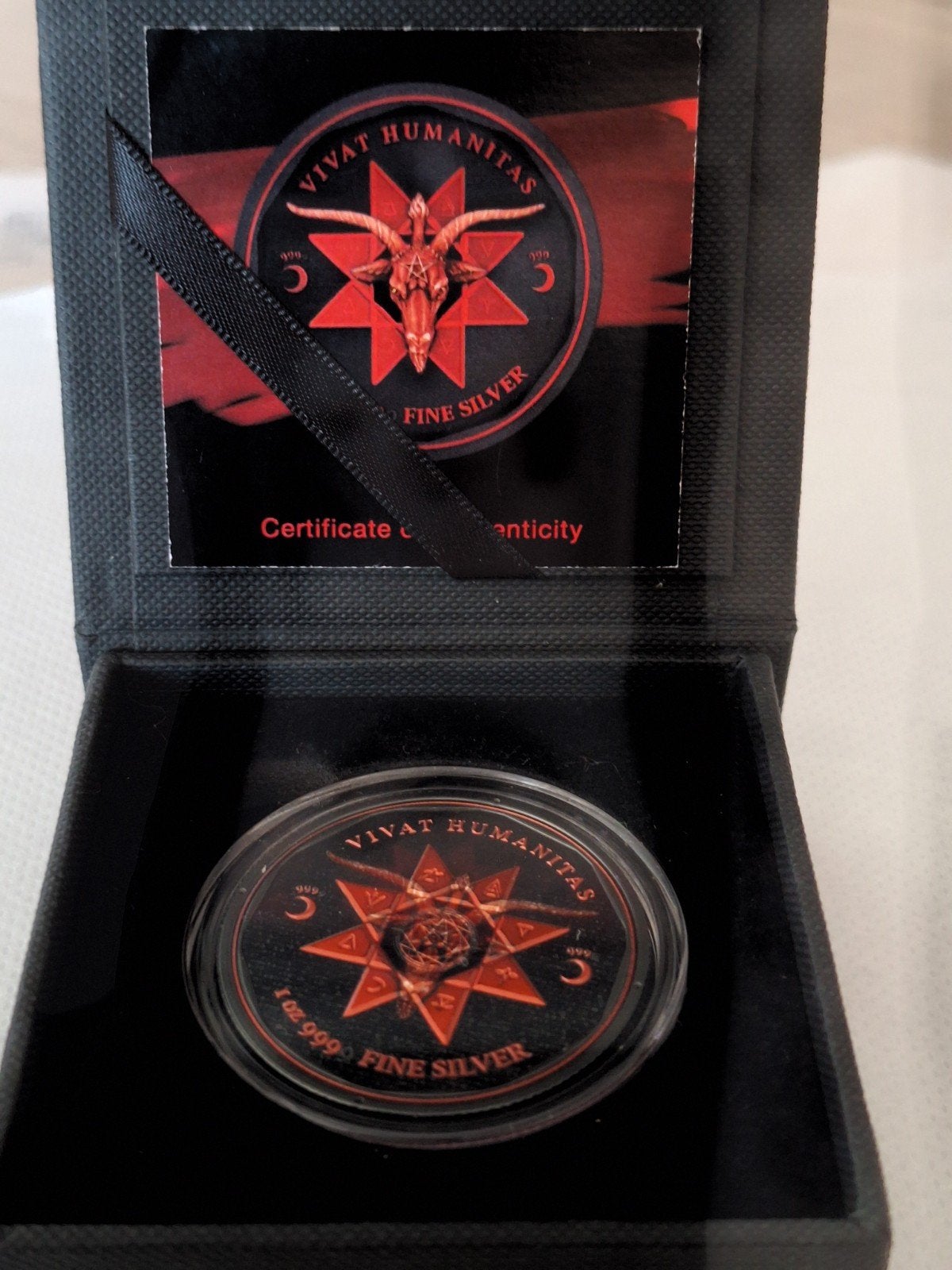 Argent Vivat Humanitas (noir, platine et rouge cyber), Timbres & Monnaies, Monnaies | Amérique, Argent, Enlèvement ou Envoi