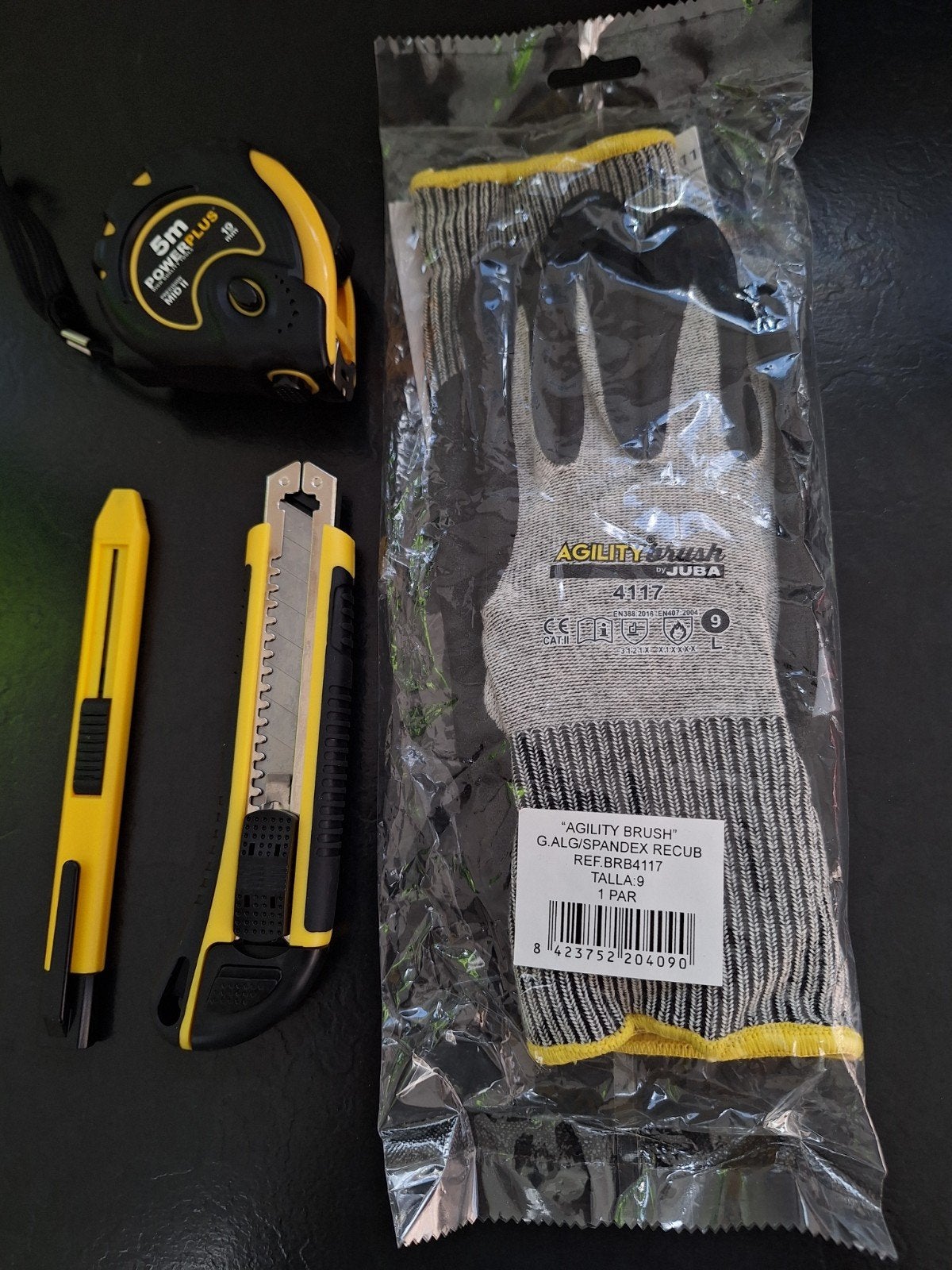 lotje rolmeter handschoenen mesje potlood, Bricolage & Construction, Enlèvement ou Envoi