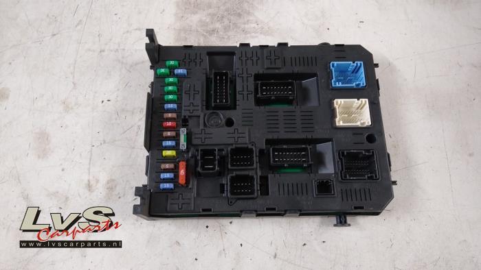 Boîte à fusibles d'un Citroen C5, Autos : Pièces & Accessoires, Électronique & Câbles, Citroën, Utilisé, 3 mois de garantie, Enlèvement ou Envoi