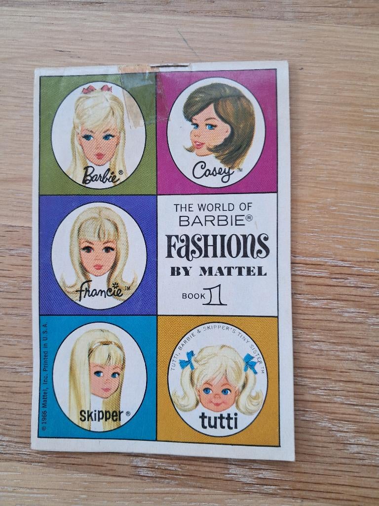 he world of barbie, fashions by mattel book 1, 1966, Enlèvement ou Envoi, Utilisé, Barbie