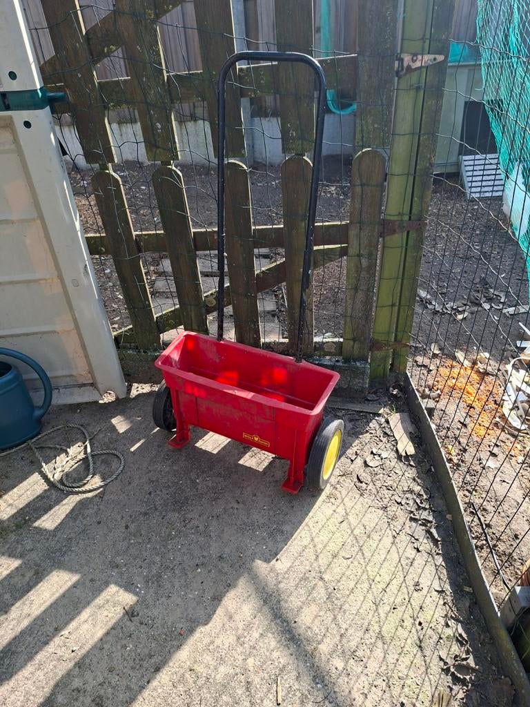 Strooiwagen tuin, Tuin en Terras, Ophalen
