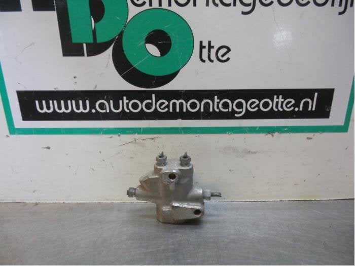 Distributeur de pression des freins d'un Toyota Yaris Verso, Autos : Pièces & Accessoires, Freins & Transmission, Toyota, Utilisé