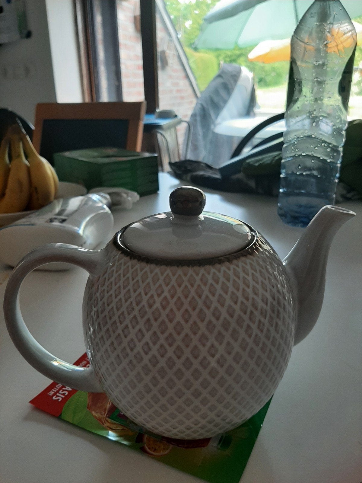 Charmante theepot, Ophalen of Verzenden